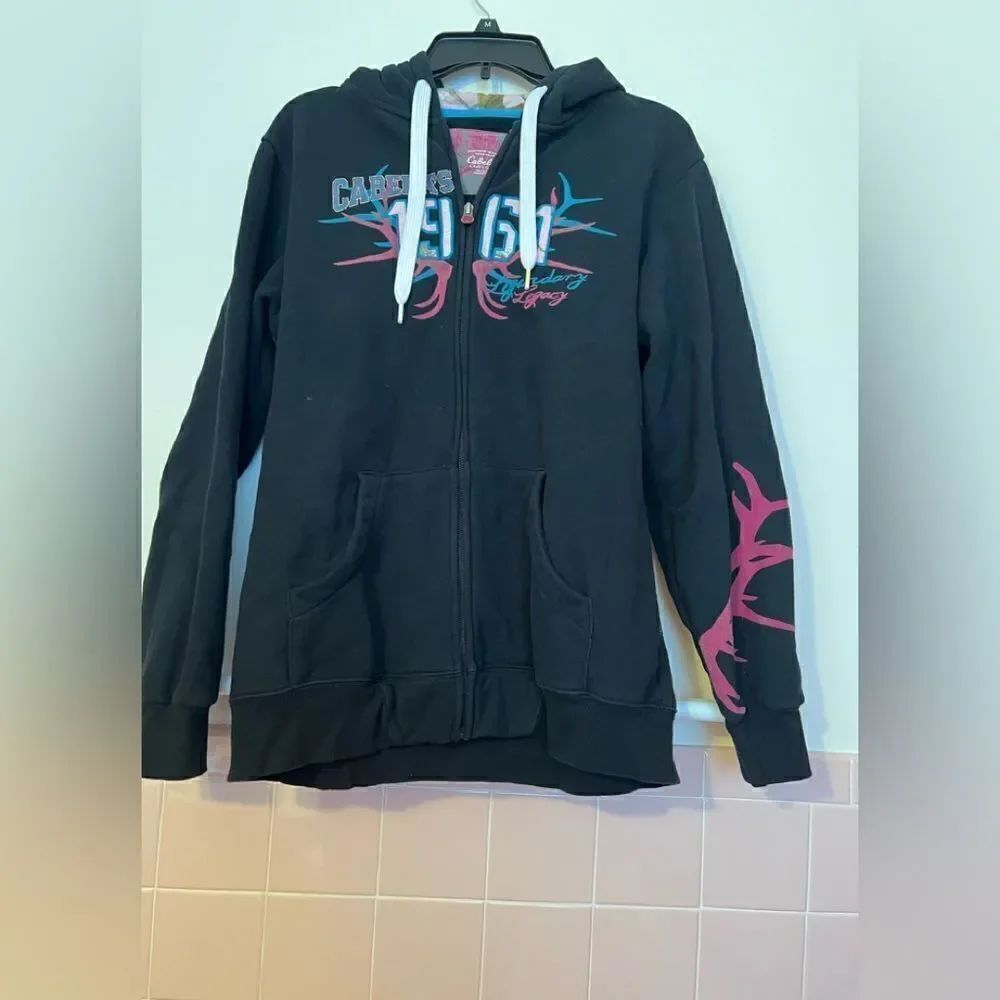 Cabela’s Jacket - Picture 1 of 4